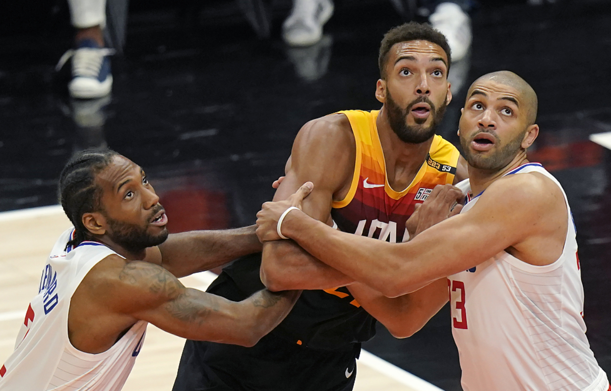 快船翻盘吉林队,戈贝尔带队取胜 快船翻盘吉林队,戈贝尔带队取胜