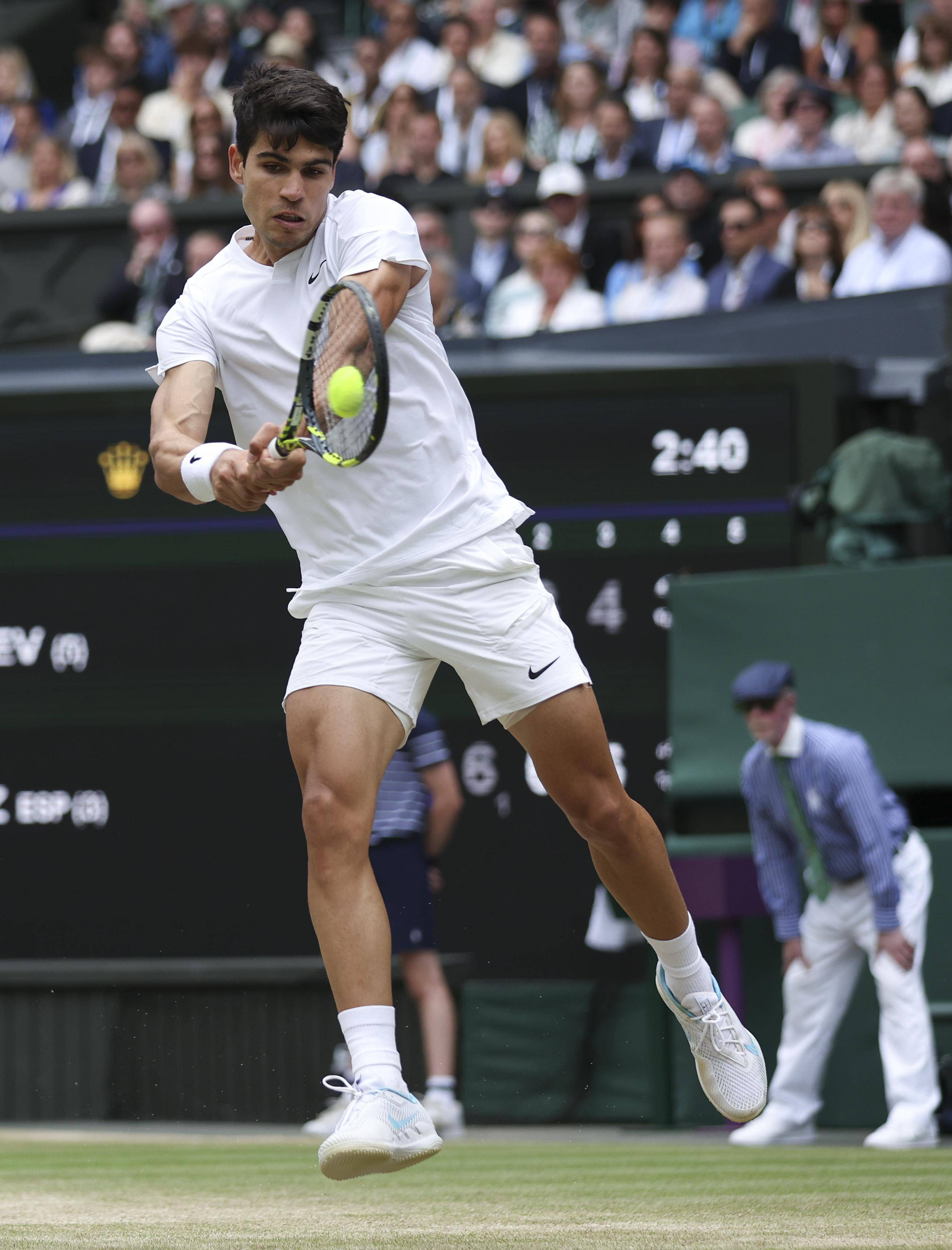 美网轻取年终总决赛,阿尔卡拉斯刷新纪录 美网轻取年终总决赛,阿尔卡拉斯刷新纪录