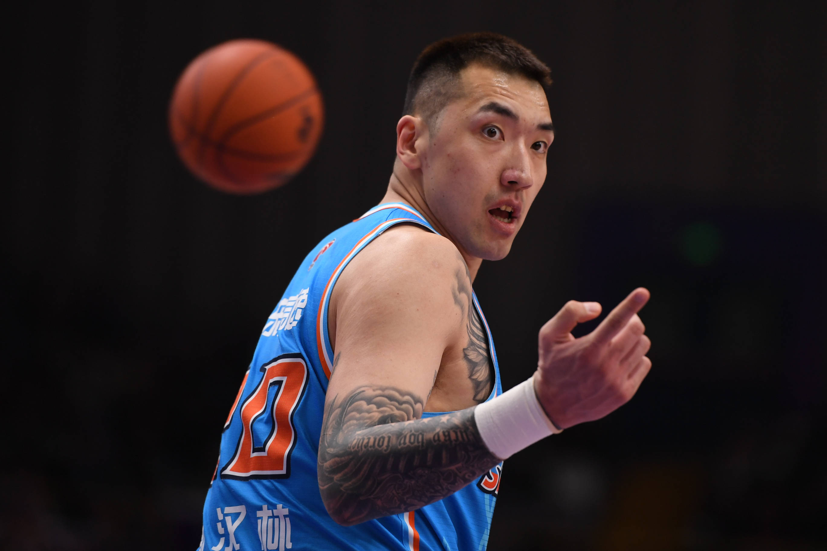 辽宁队绝杀火箭,高诗岩惊艳四座 辽宁队绝杀火箭,高诗岩惊艳四座