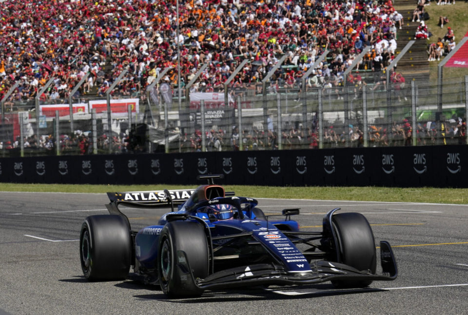 红牛二队险胜迈凯伦，诺里斯状态火热