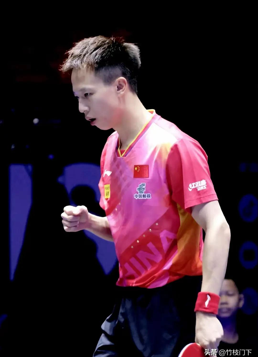 奥地利队完胜瑞典队,林高远点燃赛场 奥地利队完胜瑞典队,林高远点燃赛场