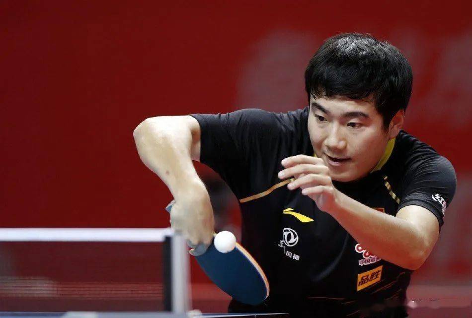 英格兰队轻取日本队,梁靖崑状态火热 英格兰队轻取日本队,梁靖崑状态火热