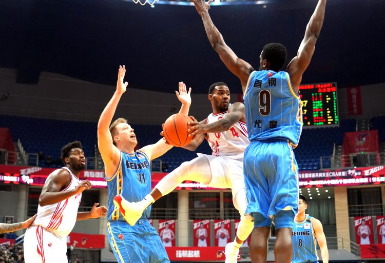 威廉姆斯完胜阿斯顿马丁,汉密尔顿状态火热 威廉姆斯完胜阿斯顿马丁,汉密尔顿状态火热